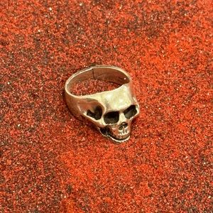 Vintage Stainless steel skull ring size 9 1/2